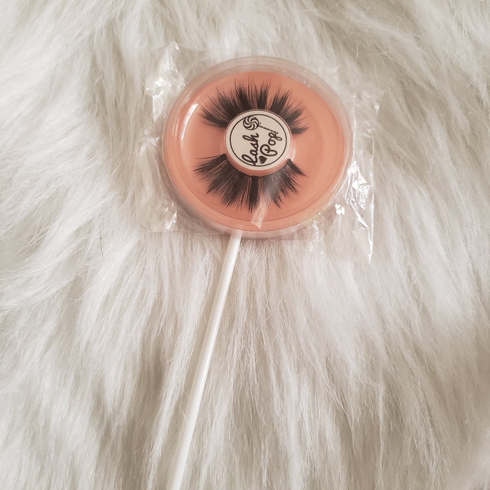 LashPop false lashes